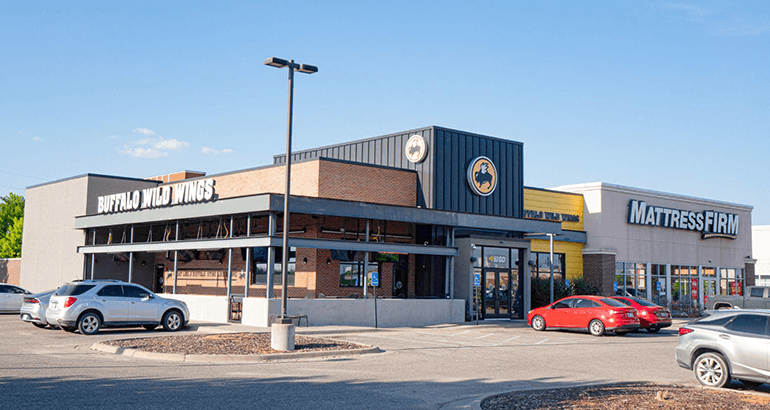 Image of BUFFALO WILD WINGS- MULTI-TENANT Property