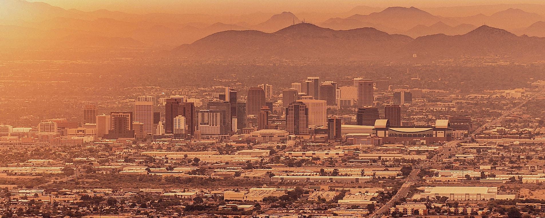 Phoenix skyline for the Phoenix industrial market report