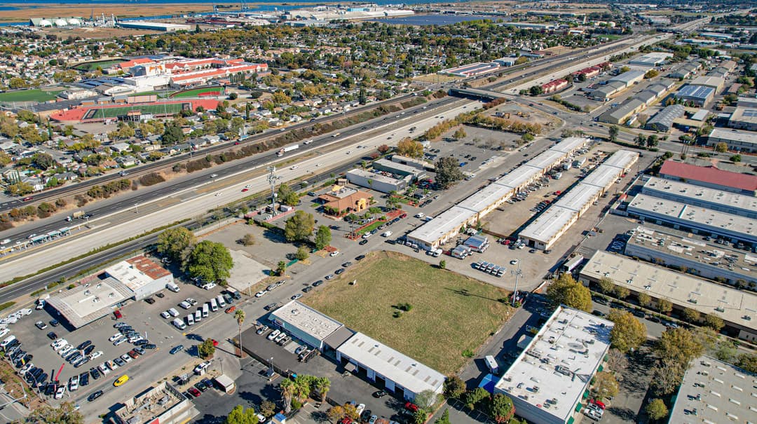 Image of Industrial Investment Opportunity: 2148 Harbor St Property