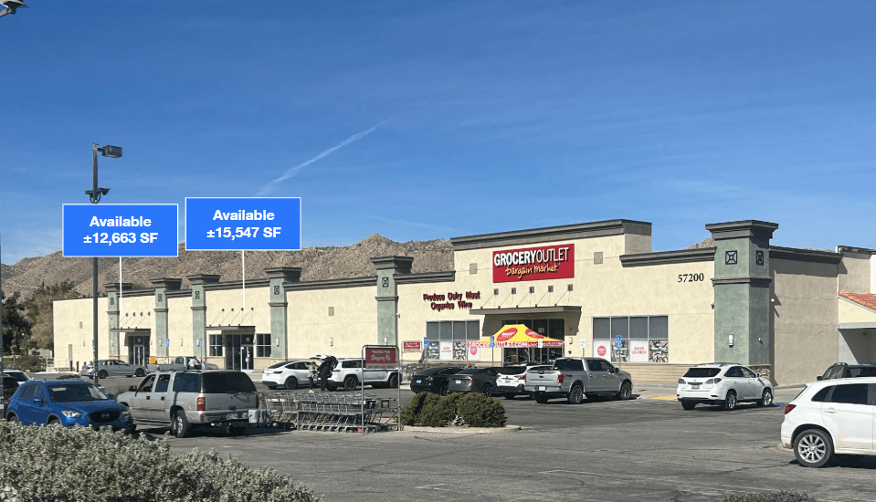 Image of Desert Hills Plaza Property