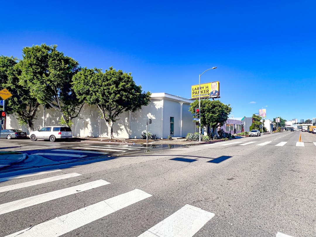 Image of 2683 S La Cienega Property