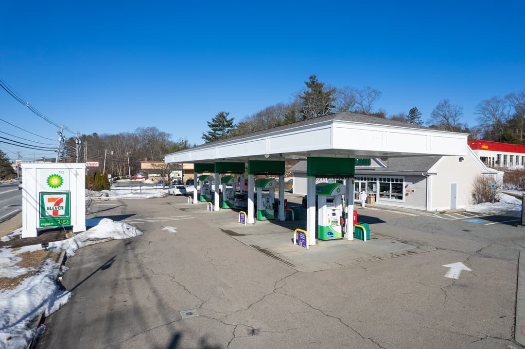 Image of 7-Eleven Property
