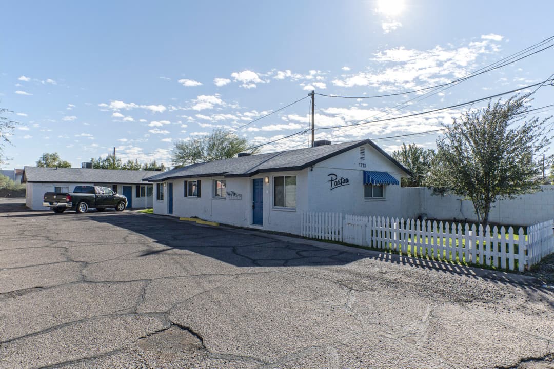 Image of Pacifica Apartments Property