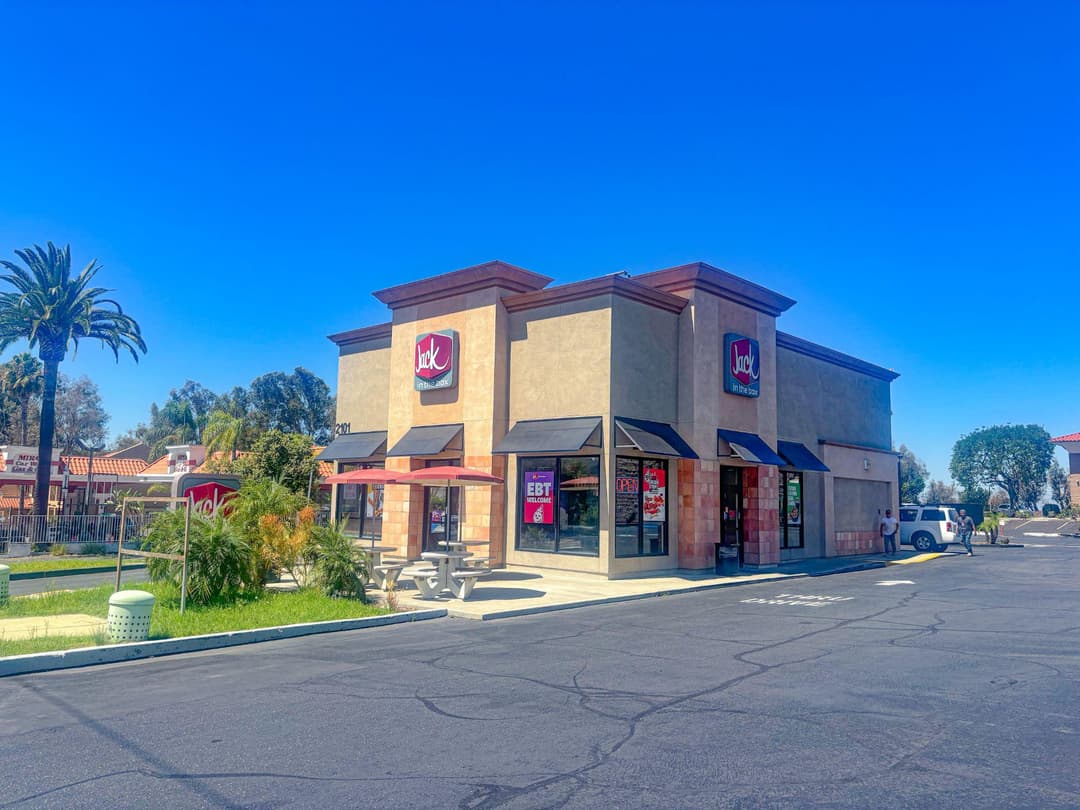 Image of 2101 Palos Verdes Dr N Property