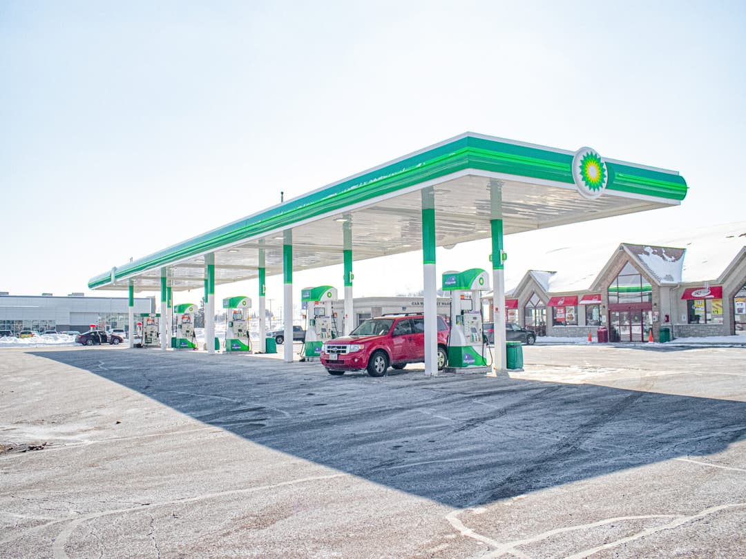 Image of BP + Car Wash + Arby’s Property
