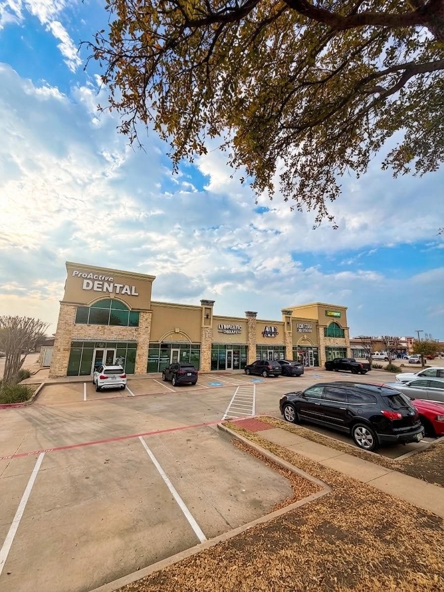 Image of 5933 Dallas Pkwy Property