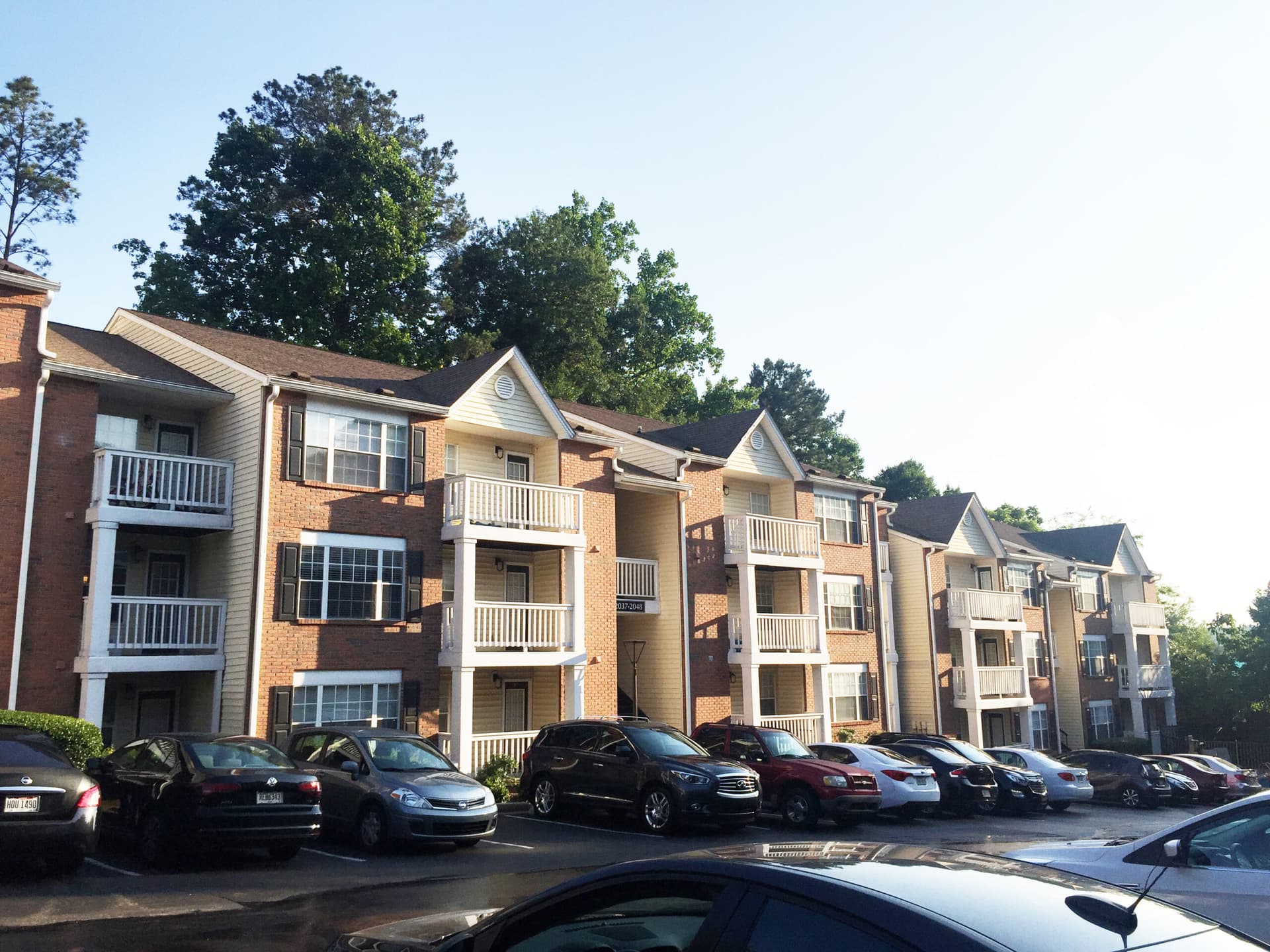 Matthews™ Announces Sale of 2100 Defoors in Atlanta, GA for $8.65M featured image