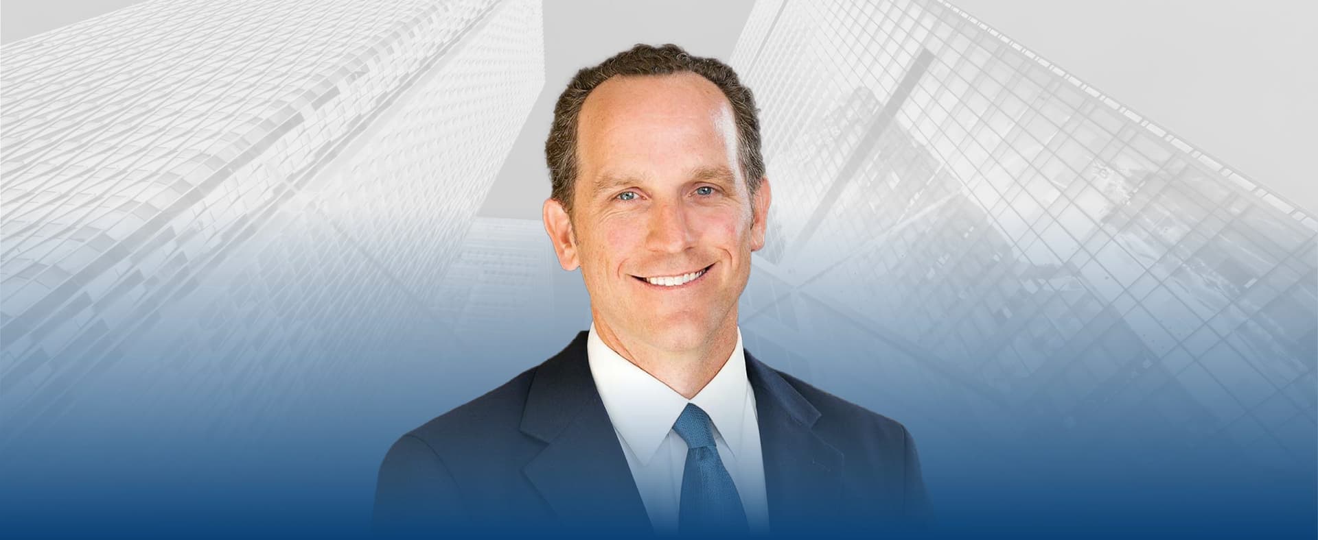 Matthews™ Daniel Withers Named 2024 Leader to Know in Real Estate featured image