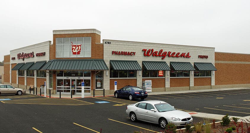Matthews™ Arranges the Sale of Off Market Walgreens in Salem, OR featured image