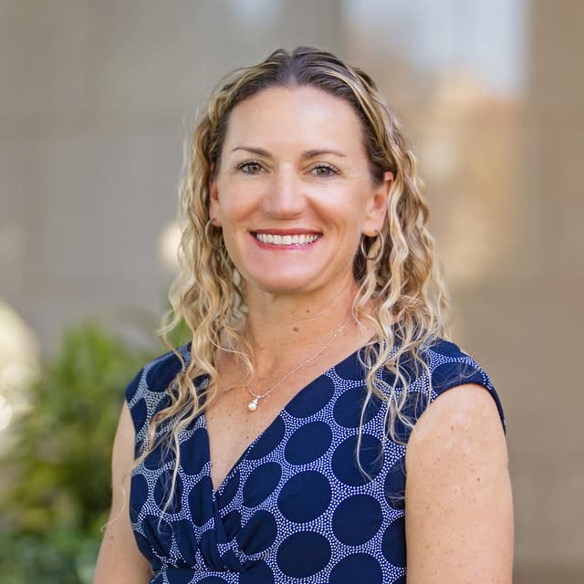 Image of Rosie Cooper Author