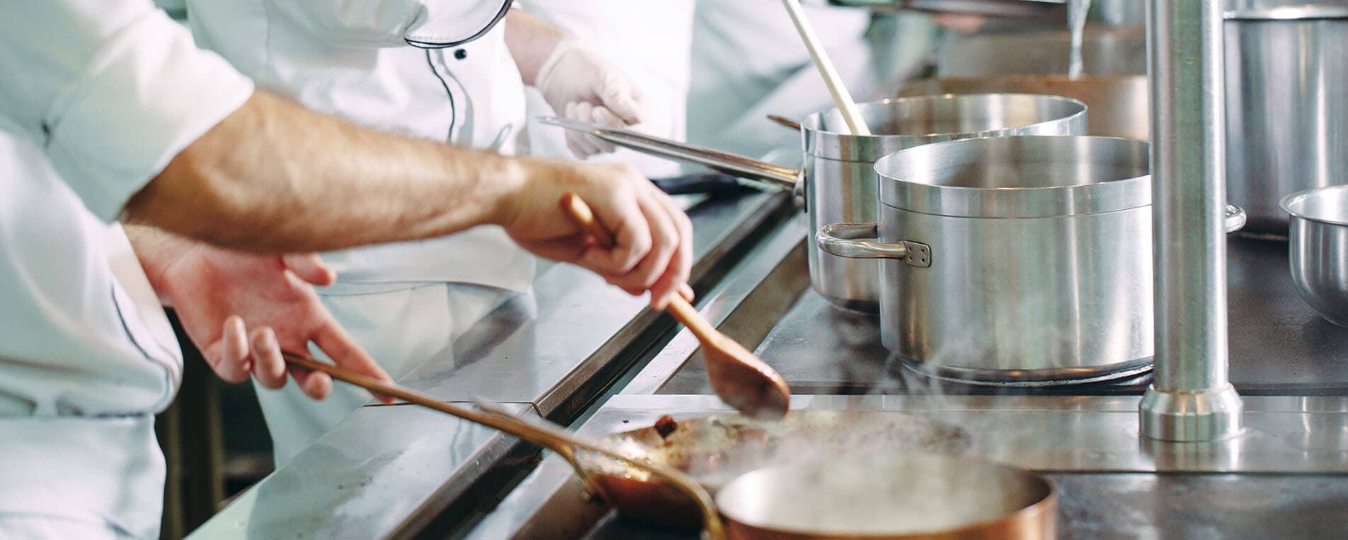 Unlocking Equity: 5 Benefits of a Sale-leaseback for Buyers and Sellers featured image