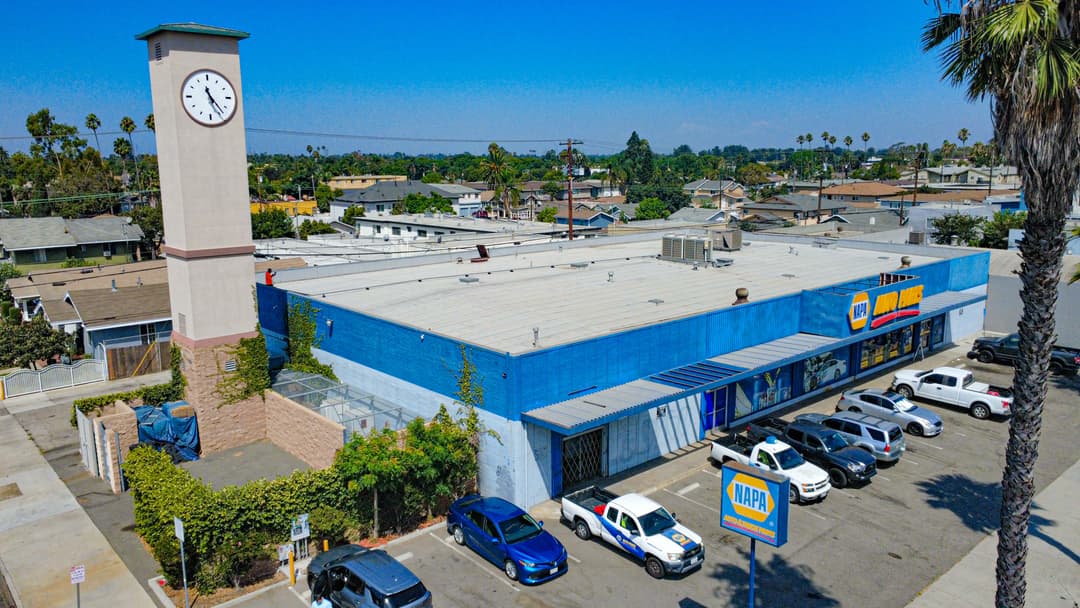 Image of 2301 Long Beach Blvd Property