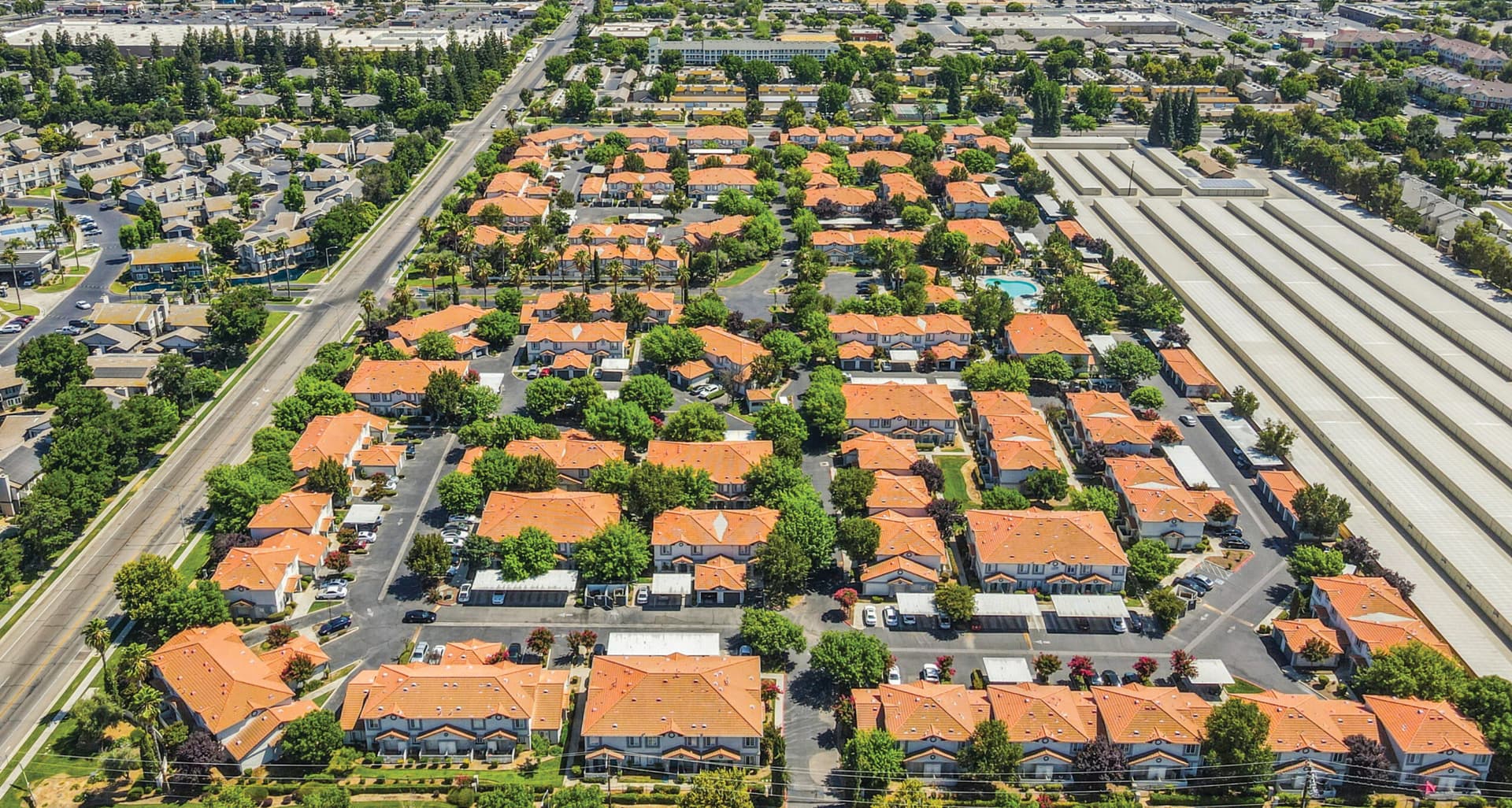 Matthews™ Capital Markets Secures $116 Million Refinance Across Three Fresno Multifamily Properties featured image