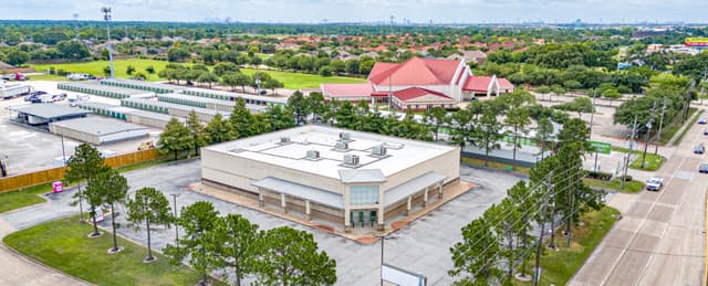 Image of How to Navigate Transition: The Dark Walgreens in Houston, TX Success Story