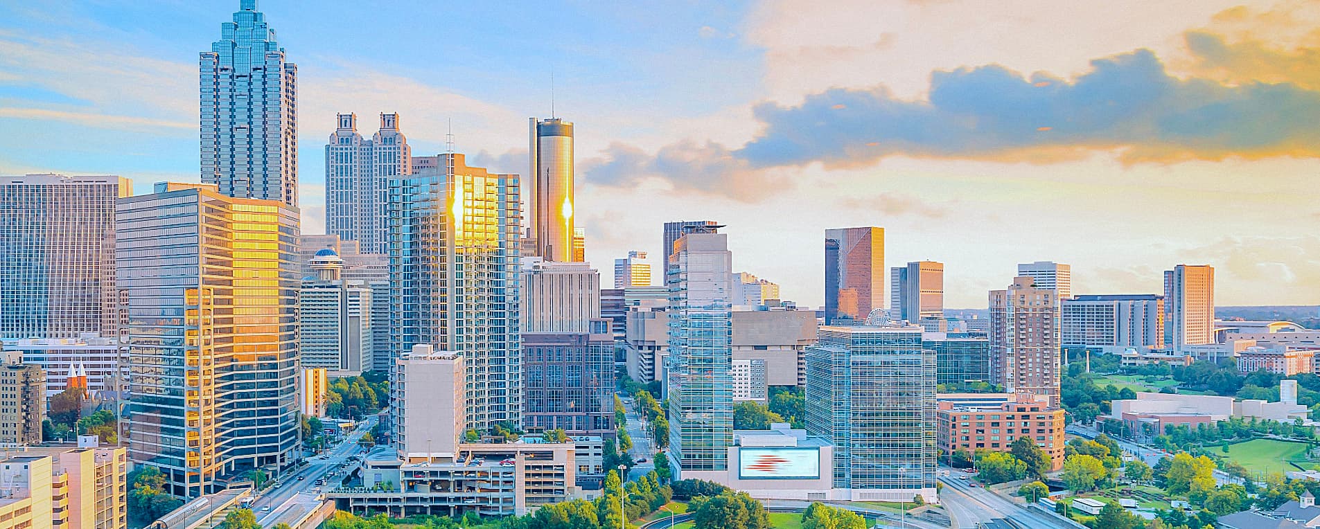 Image of Atlanta skyline for the Atlanta industrial market report