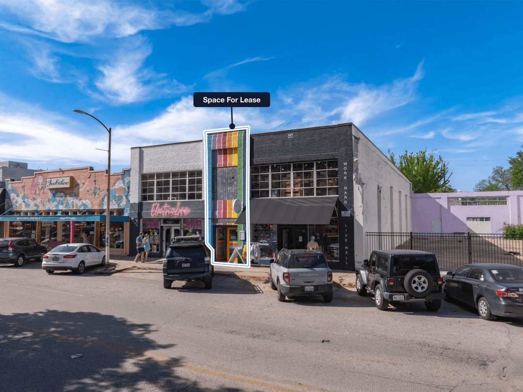 Image of 321 W 19th Street Property