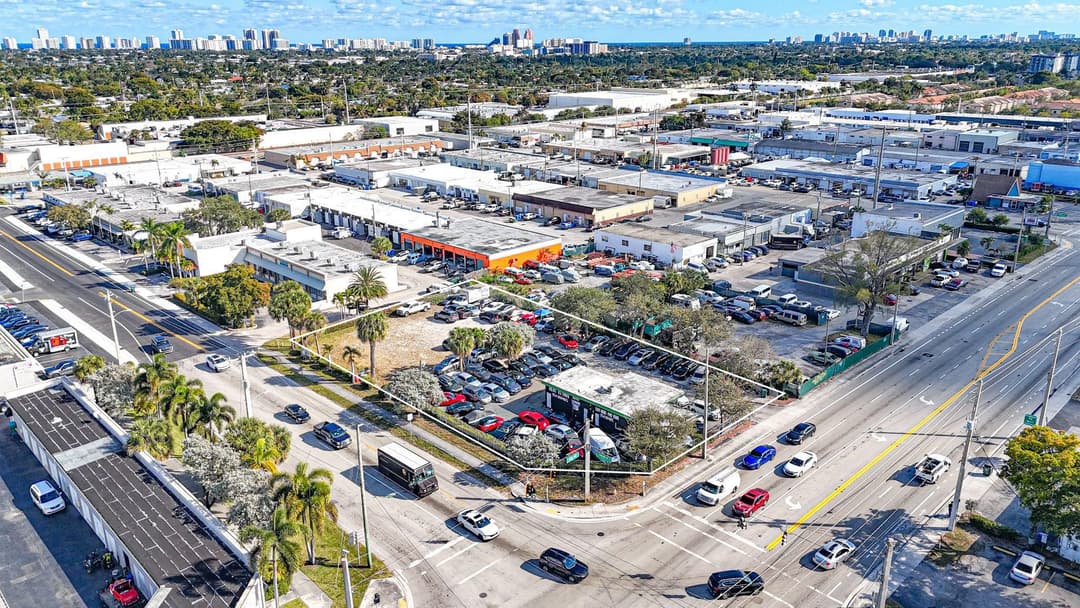 Image of 4498 N Dixie Highway Property