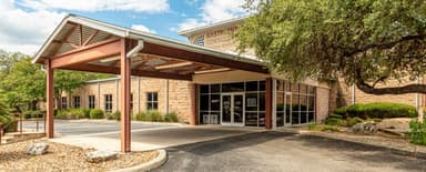 Matthews™ Completes Off-Market Sale of GI Alliance in Texas image