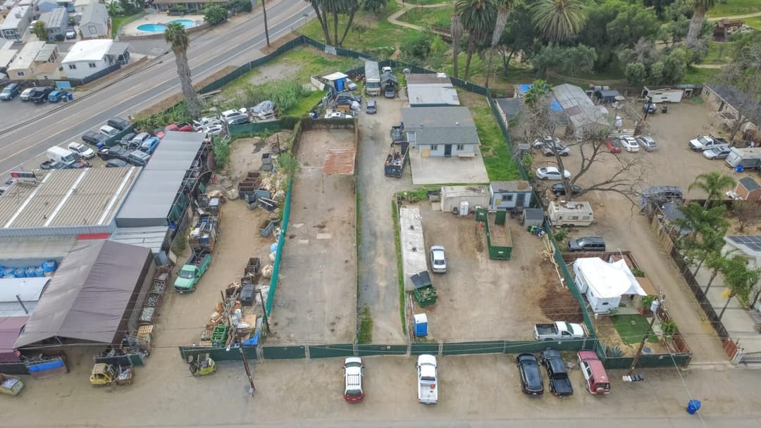 Image of 3270 Bancroft Dr Property