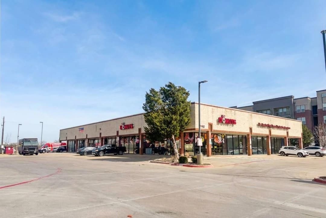 Image of Indian Creek Plaza Property